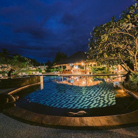 มาเดวิเบย์รีทรีท Hotel ปูลูกาน ภายนอก รูปภาพ