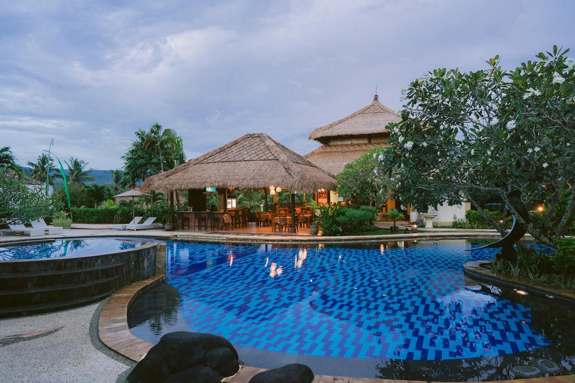 มาเดวิเบย์รีทรีท Hotel ปูลูกาน ภายนอก รูปภาพ